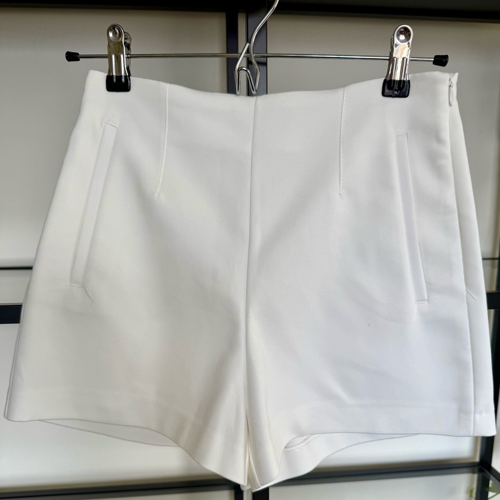Zara XS High Waist White Women's Shorts NWT
